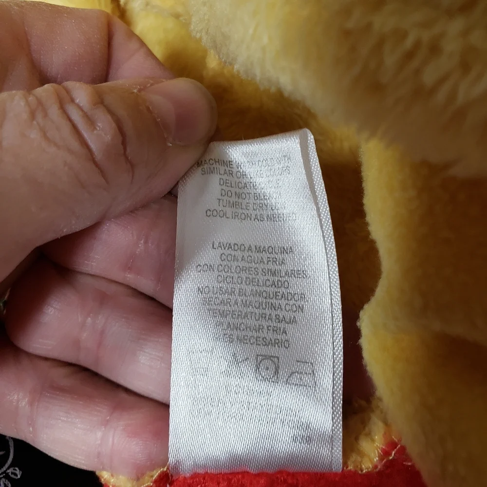 Winnie the Pooh sleeper onesie Pajamas size Medium - Picture 10 of 11